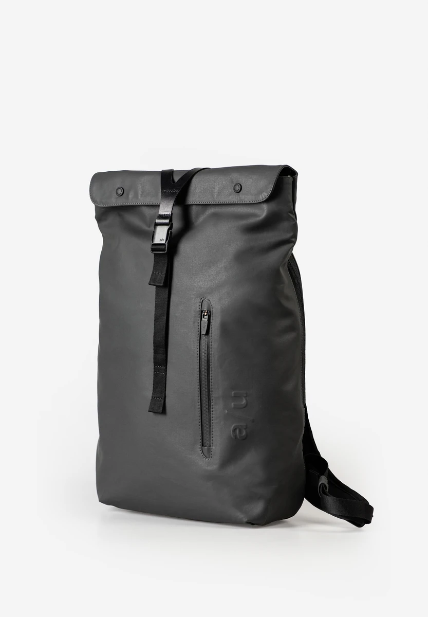 aunts & uncles Tama RE Volcanic Ash bag, back view, at Bag-Age Berlin