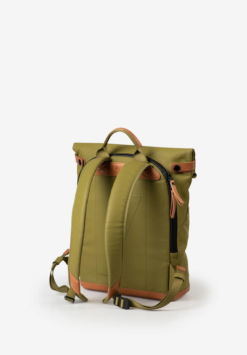 aunts & uncles Wakayama Marshland bag, back view, at Bag-Age Berlin