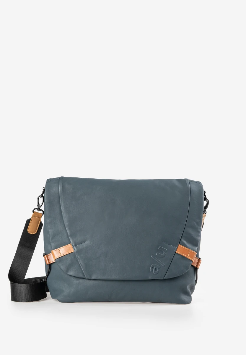 aunts & uncles Matsumoto Cosmic Void tas, vooraanzicht, bij Bag-Age Berlin