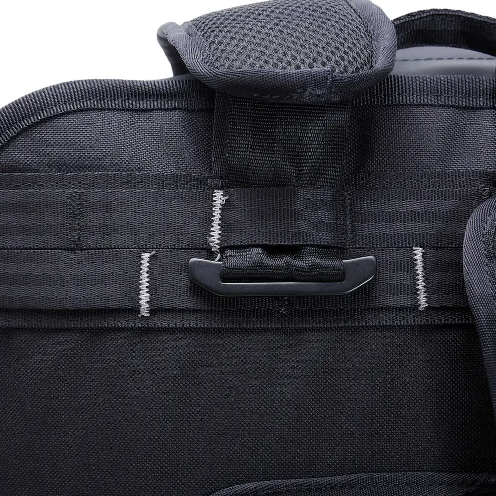 Chrome Industries Cohesive 2.0 38L Pack BJ-005-BKTP-NA-NA - Produktansicht (Weitere Ansicht 3)