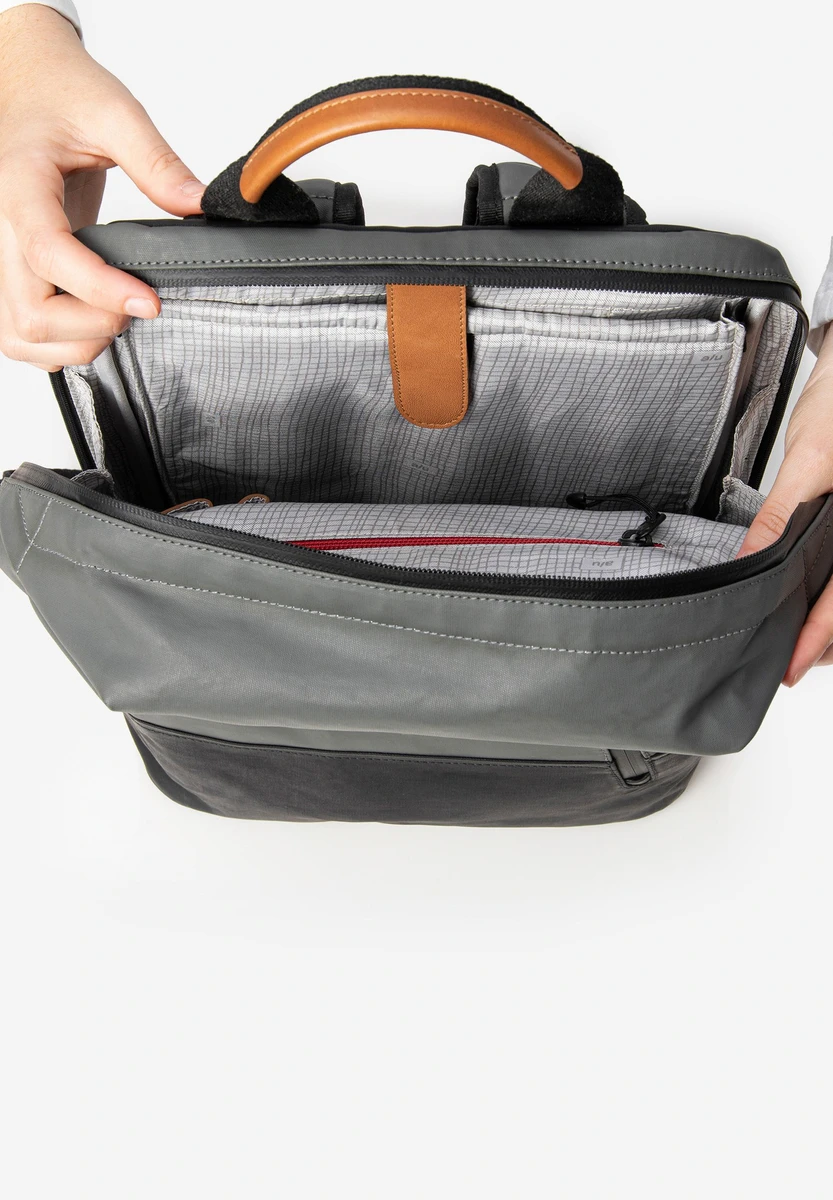 aunts & uncles Hamamatsu Gravity Grey tas, achteraanzicht, bij Bag-Age Berlin