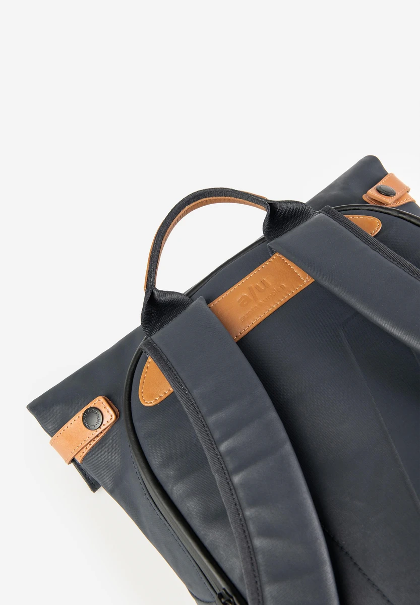 aunts & uncles Wakayama Night Blue sac, vue arrière, chez Bag-Age Berlin