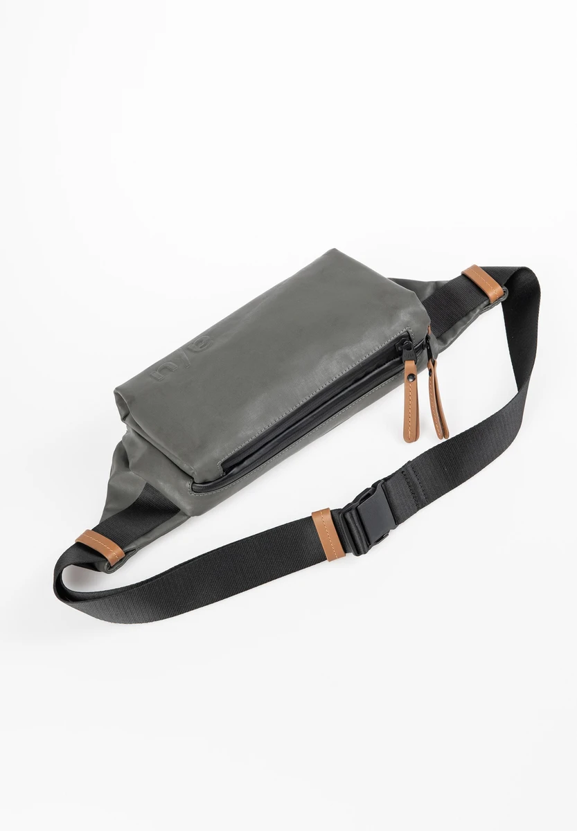 aunts & uncles Himeji Gravity Grey bag, product image, at Bag-Age Berlin