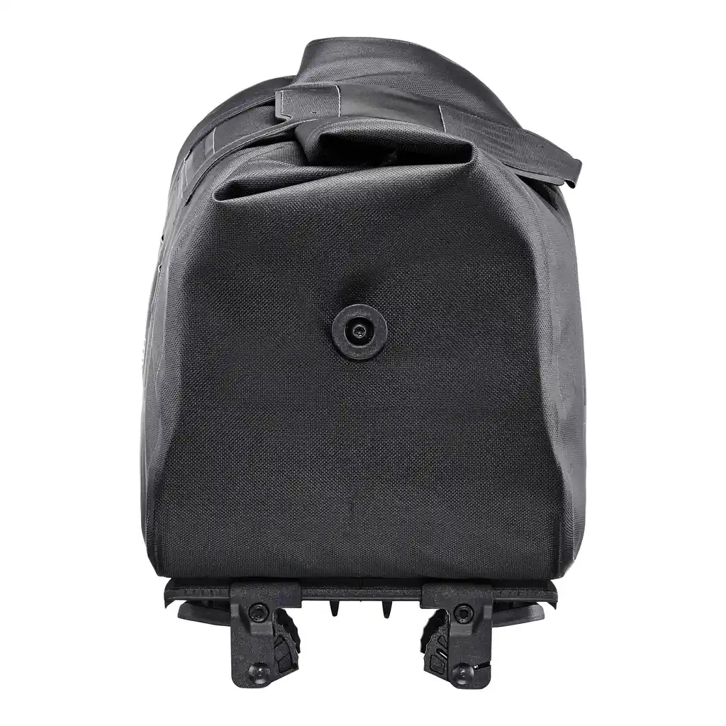 ORTLIEB Trunk-Bag RC Black Rack-Top Bag, Seitenansicht, bei Bag-Age