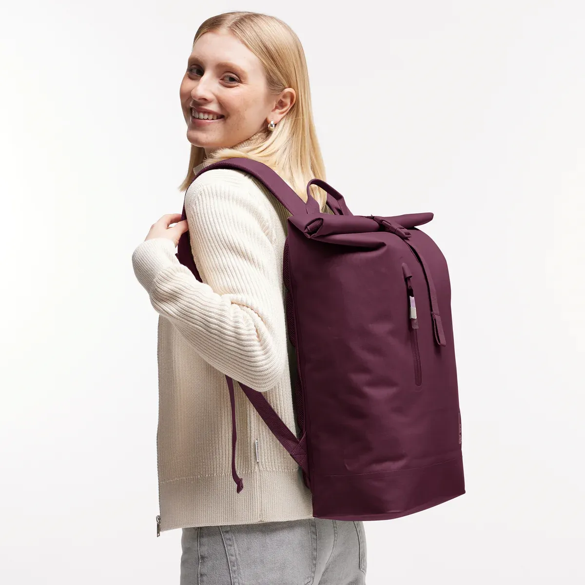 GOT BAG Rolltop Lite 2.0 Kraken Monochrome – lifestylefoto 1 | duurzaam | Bag-Age