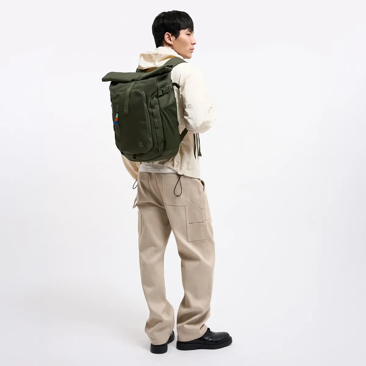GOT BAG Rolltop Adventure Algae – photo lifestyle 1 | durable | Bag-Age