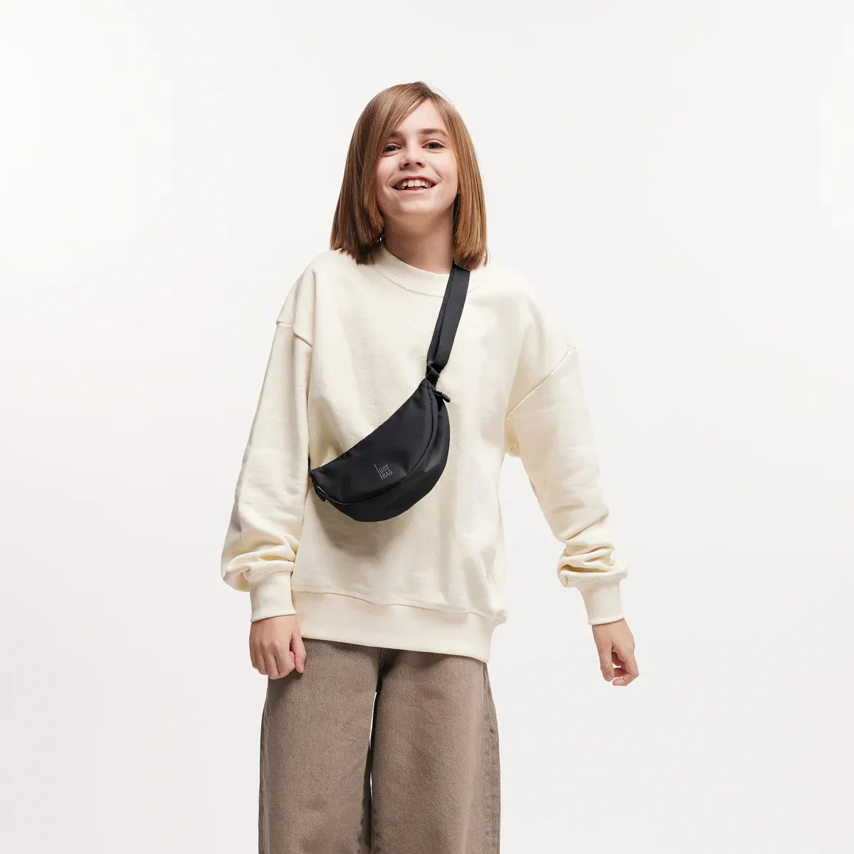 GOT BAG Moon Bag Mini Black Monochrome – lifestyle photo 5 | sustainable | Bag-Age