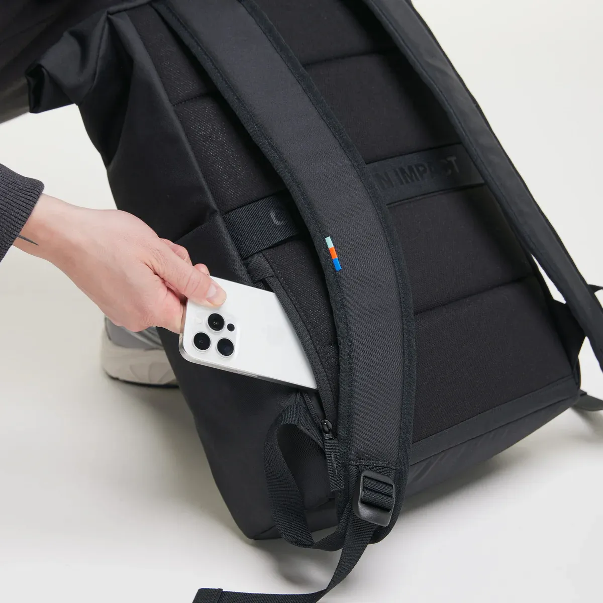 GOT BAG Rolltop Easy Black – imagem de produto 4 | sustentável | Bag-Age