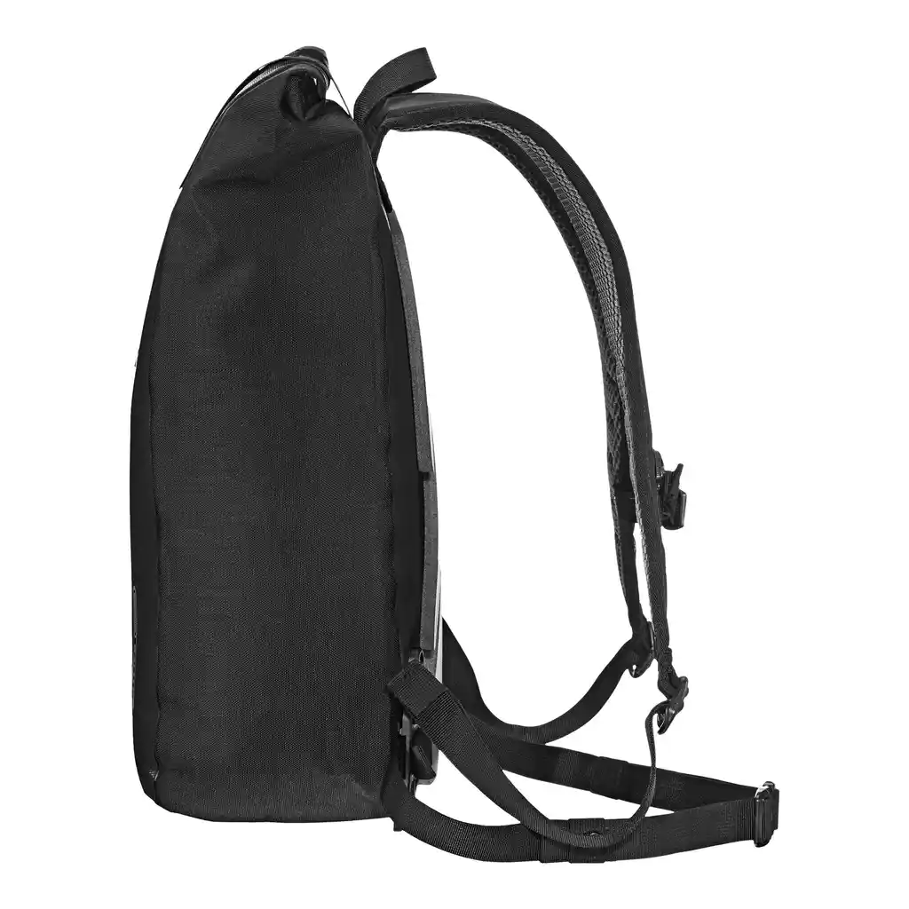 ORTLIEB Velocity Black Rucksack, Seitenansicht, bei Bag-Age