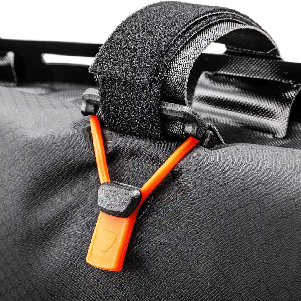 ORTLIEB Frame-Pack RC Toptube Black Matt Rahmentasche, Detailansicht, bei Bag-Age