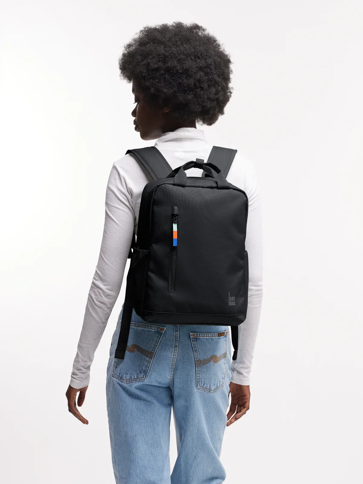 GOT BAG Daypack 2.0 Black – foto lifestyle 1 | sustentável | Bag-Age