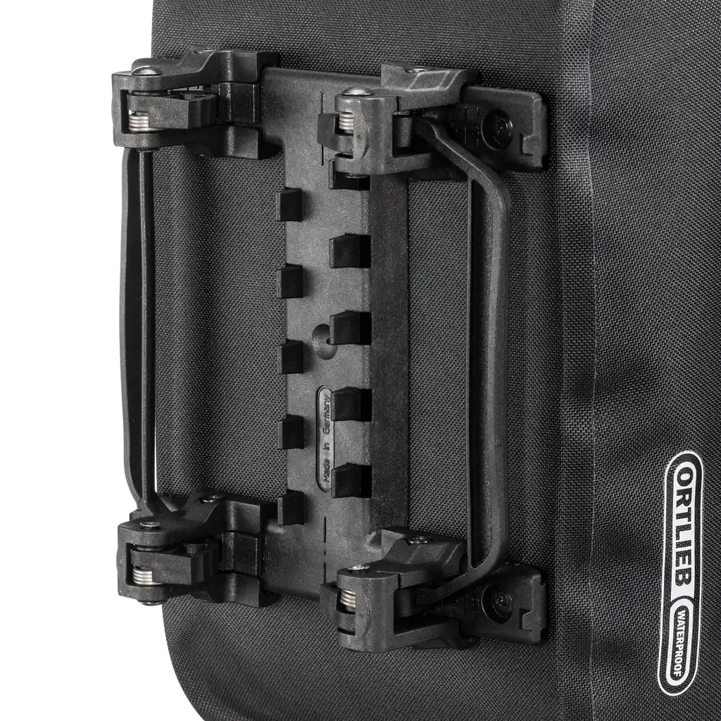 ORTLIEB Trunk-Bag Black Rack-Top Bag, Detailansicht, bei Bag-Age
