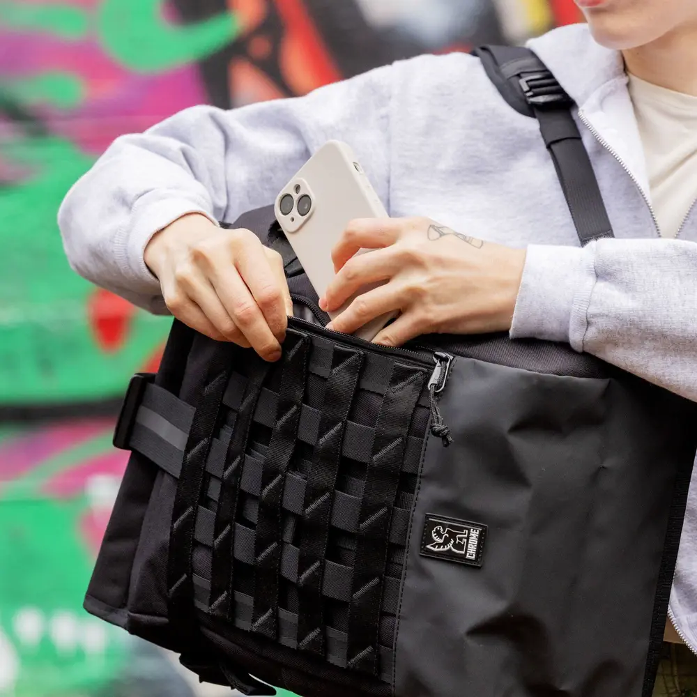 Chrome Industries Barrage 22L Pack - Produktansicht (Weitere Ansicht 2)