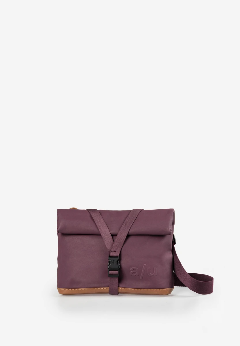 aunts & uncles Yao Cherry Laquer bolso, vista frontal, en Bag-Age Berlin