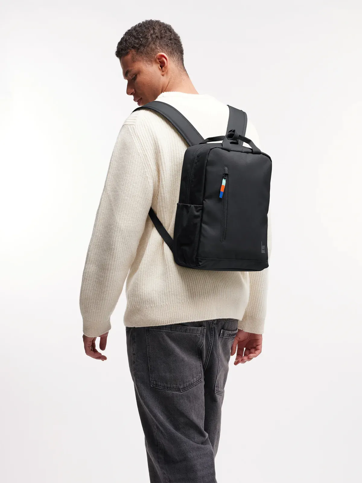 GOT BAG Daypack 2.0 Black – foto lifestyle 2 | sustentável | Bag-Age
