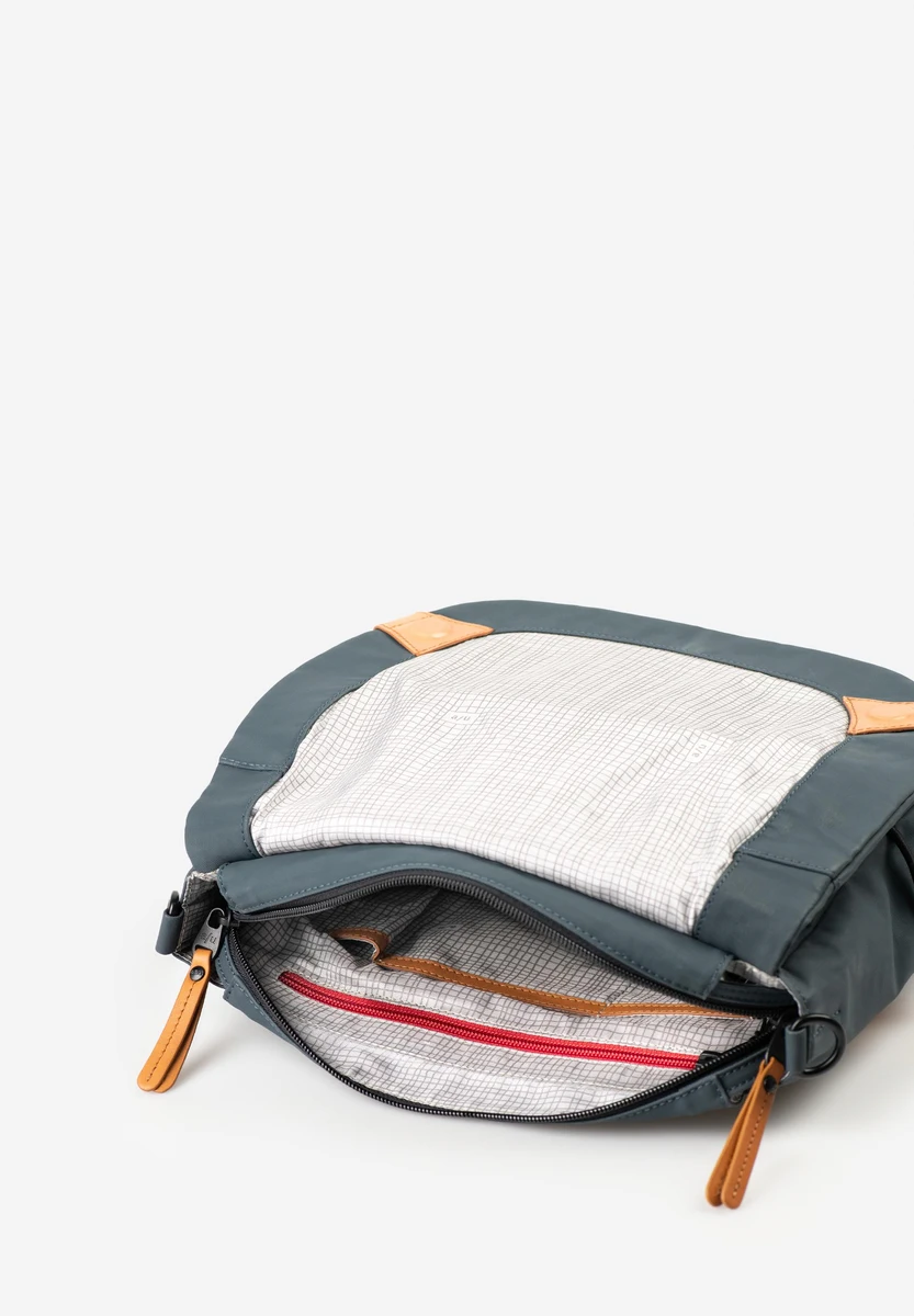aunts & uncles Sendai Cosmic Void bag, product image, at Bag-Age Berlin