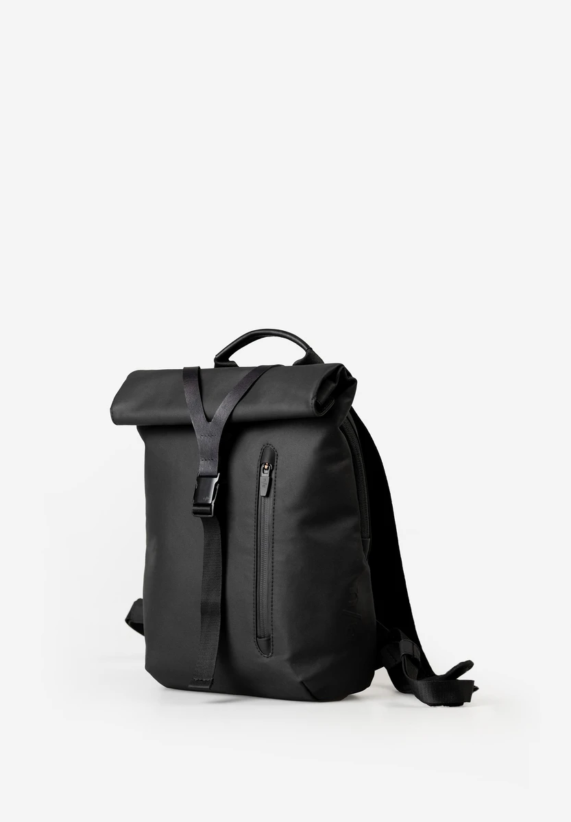 aunts & uncles Kiso RE Black bag, back view, at Bag-Age Berlin