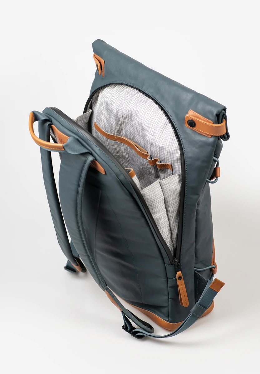 aunts & uncles Osaka Cosmic Void saco, vista traseira, na Bag-Age Berlin