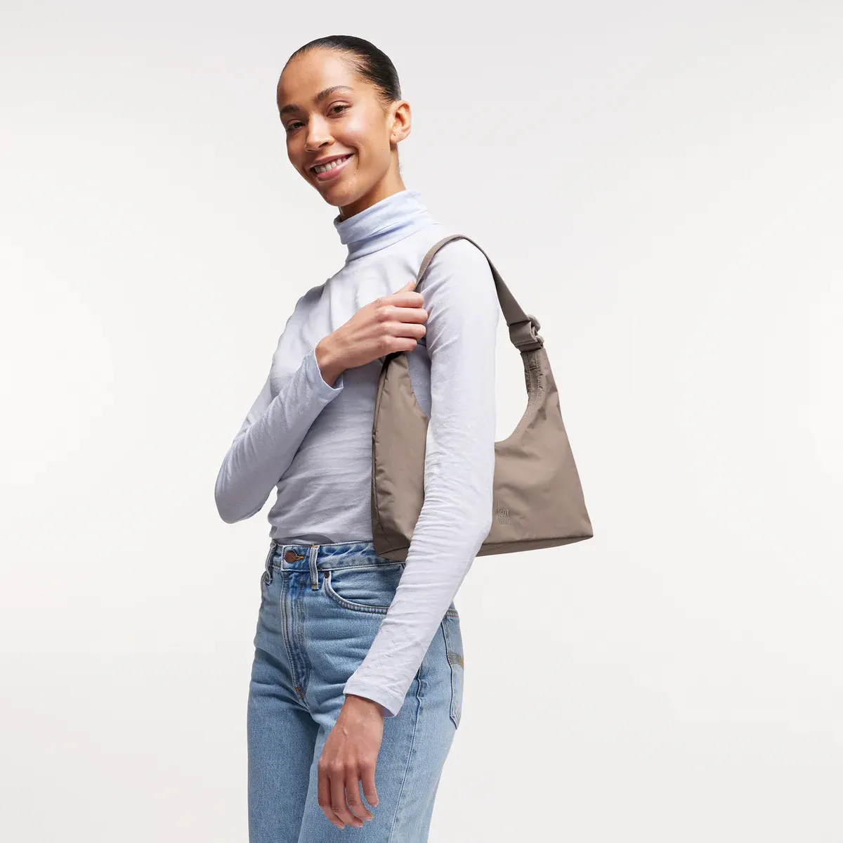 GOT BAG T-Shape Bag Mini Oyster Monochrome – foto lifestyle | sustentável | Bag-Age