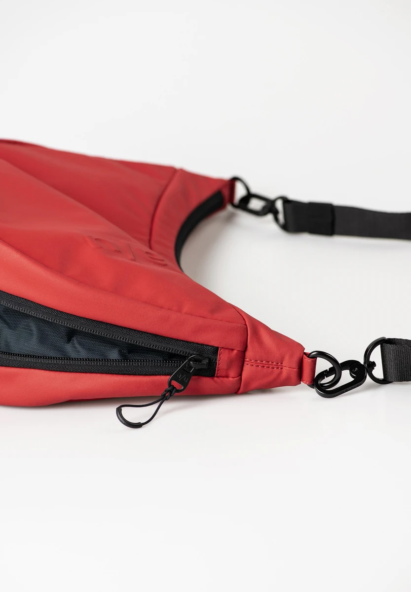 aunts & uncles Yoshii RE Red bag, product image, at Bag-Age Berlin
