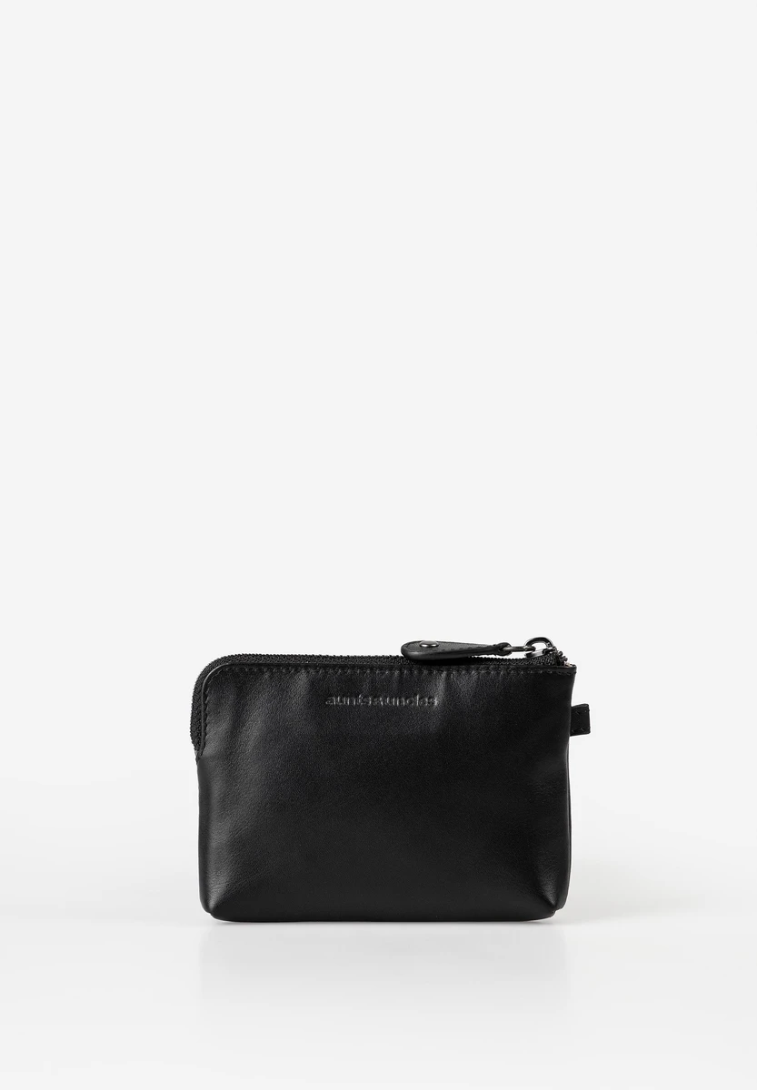 aunts & uncles Physalis Jet Black bag, front view, at Bag-Age Berlin