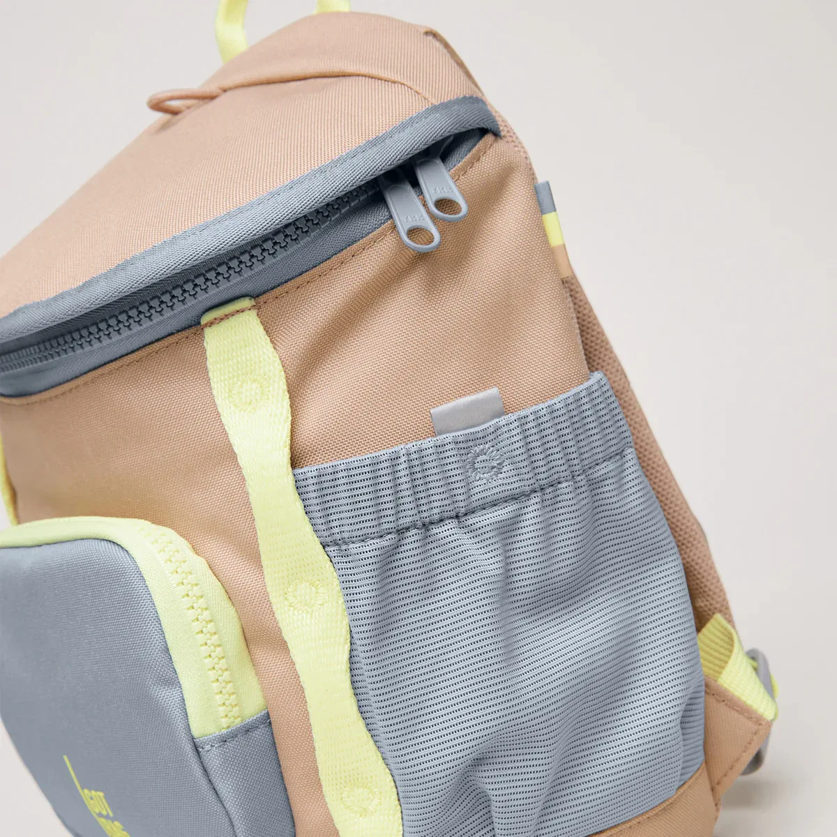 GOT BAG Kids Adventure Daypack Sandbar Multi – vista detalhe 1 | sustentável | Bag-Age