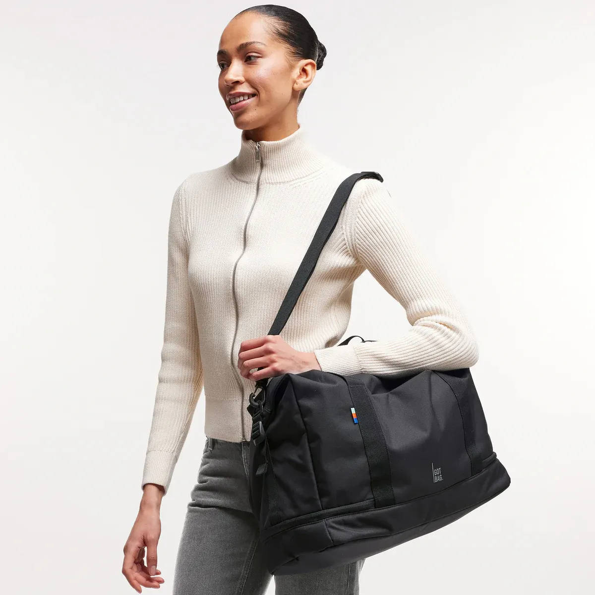 GOT BAG Weekend Bag Black – lifestyle photo 2 | sustainable | Bag-Age