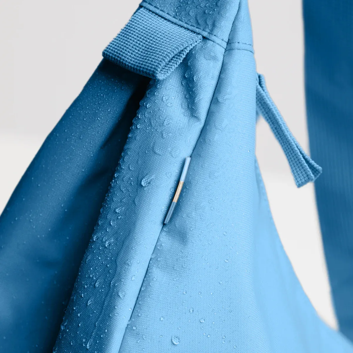 GOT BAG Moon Bag Large Aqua Monochrome – vista dettaglio | sostenibile | Bag-Age