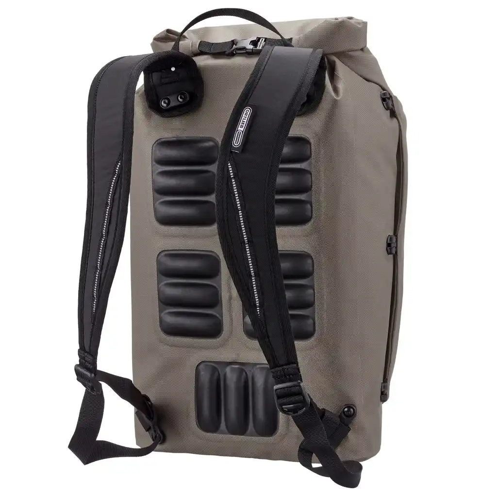 ORTLIEB Vario Lite Dark Sand convertible backpack pannier, achteraanzicht, bij Bag-Age