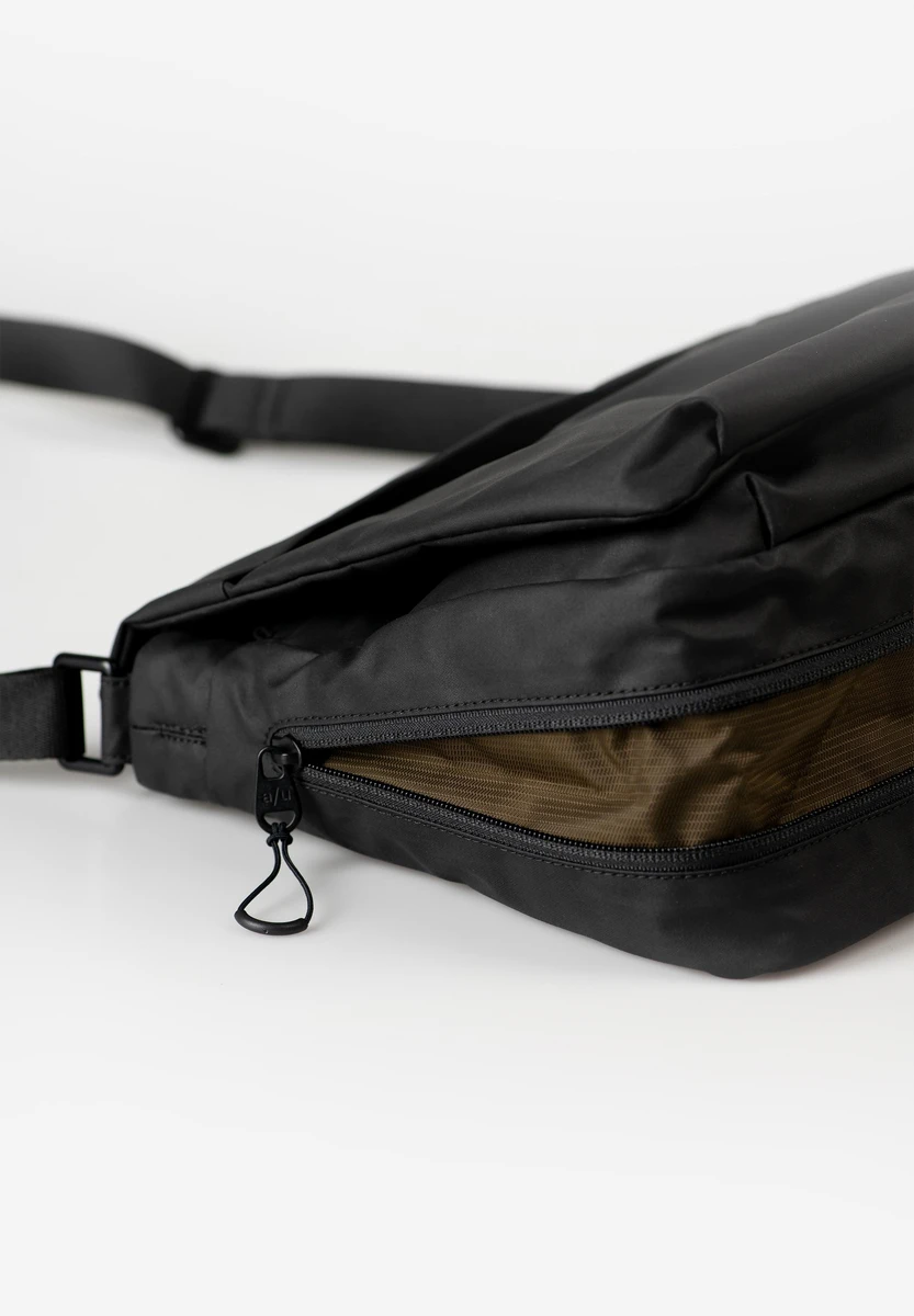aunts & uncles Aoki RE lite Black torba, zdjęcie produktu, w Bag-Age Berlin