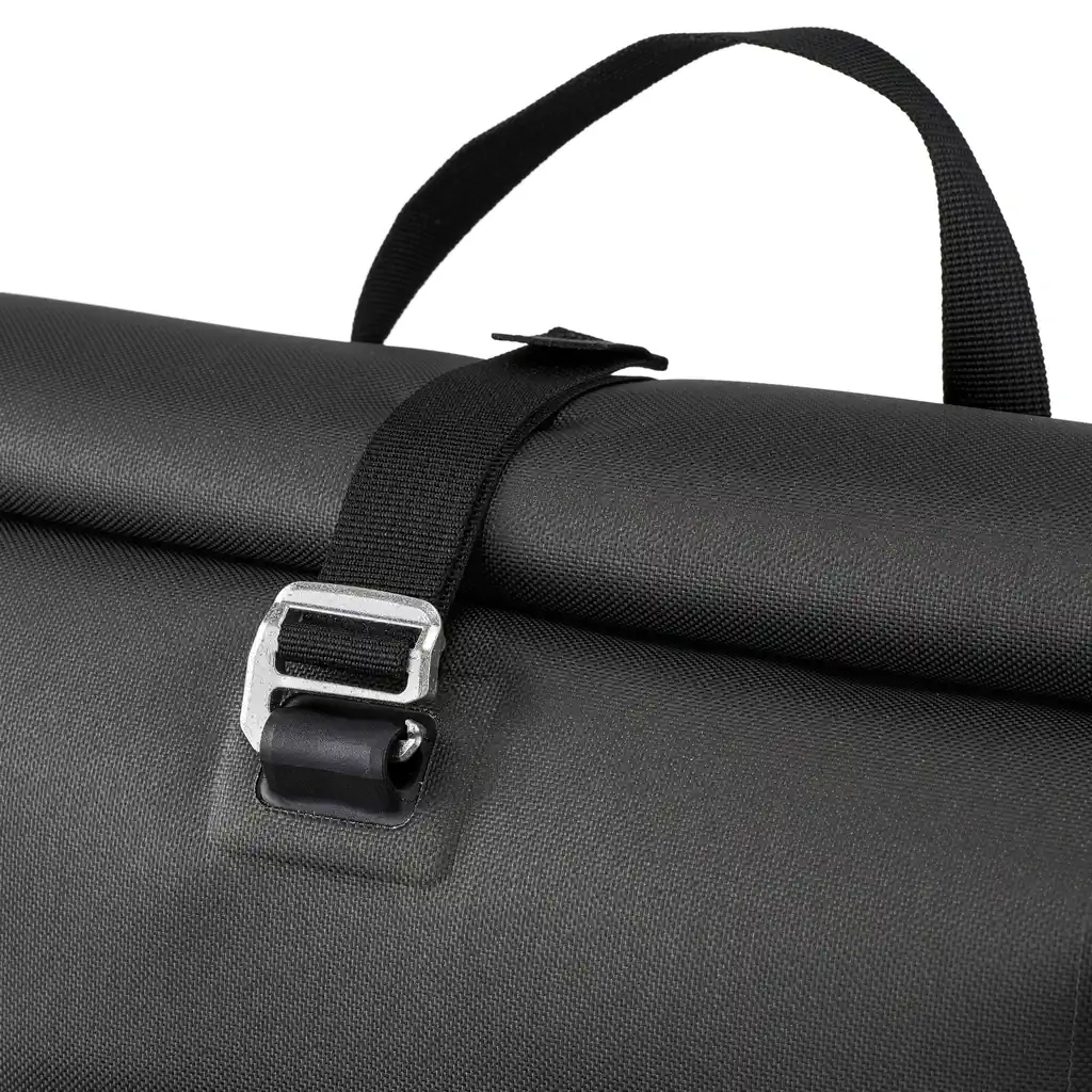 ORTLIEB Vario 20L Black, convertible backpack pannier, vista detalle, en Bag-Age