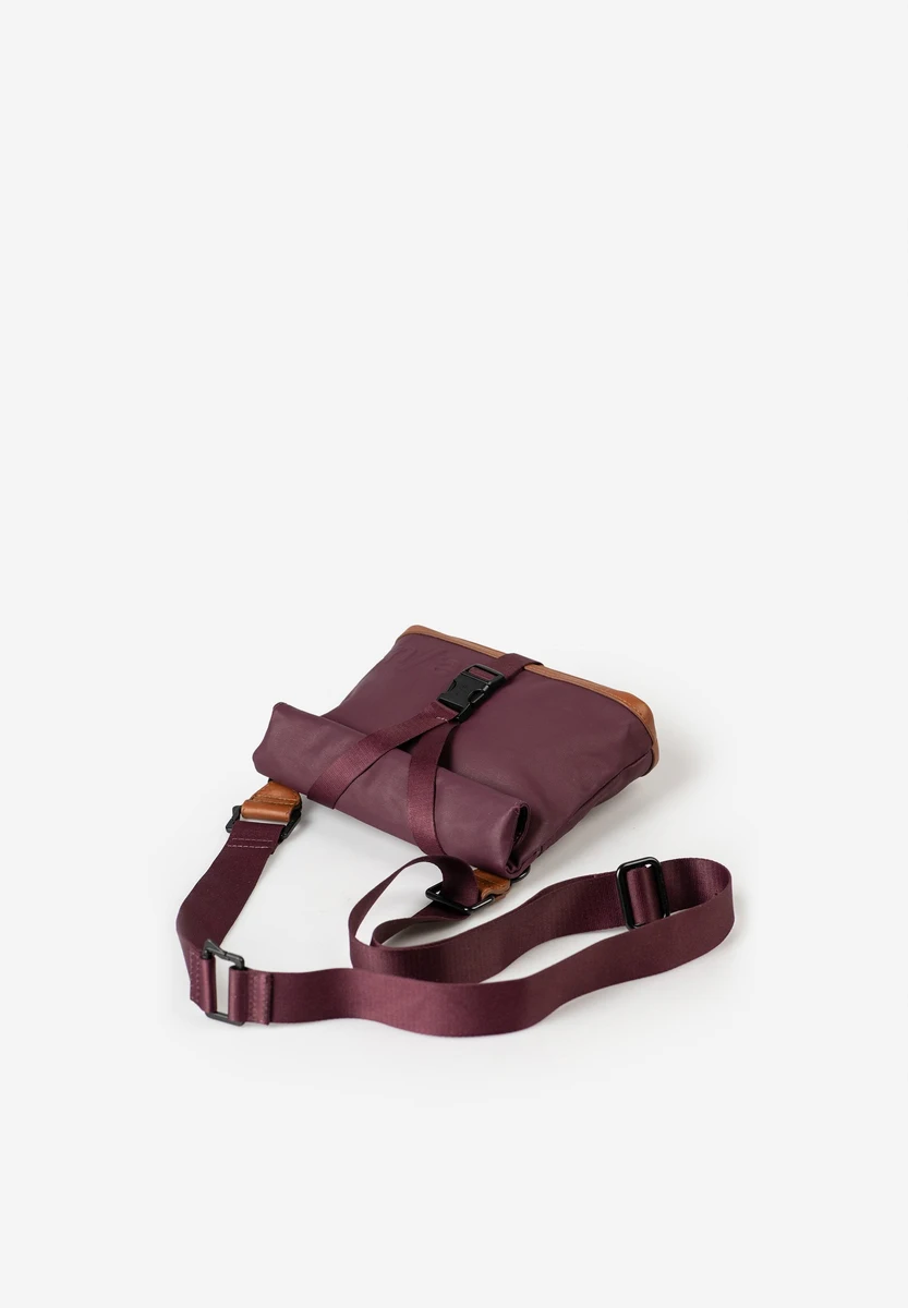aunts & uncles Tsu Cherry Laquer tas, productafbeelding, bij Bag-Age Berlin
