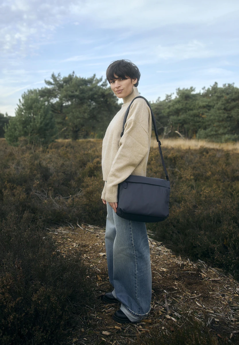 aunts & uncles Aoki RE lite Outer Space borsa, immagine prodotto, da Bag-Age Berlin