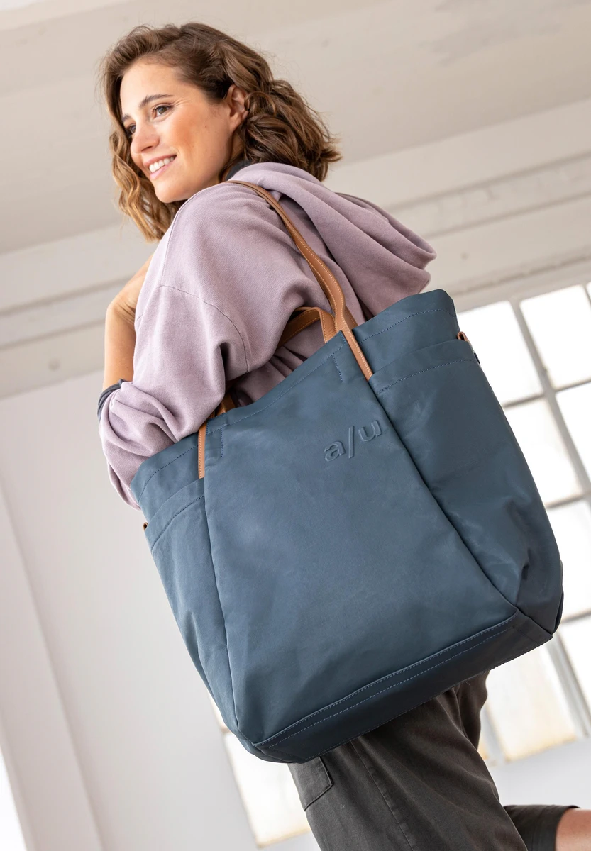 aunts & uncles Takamatsu Cosmic Void tas, productafbeelding, bij Bag-Age Berlin