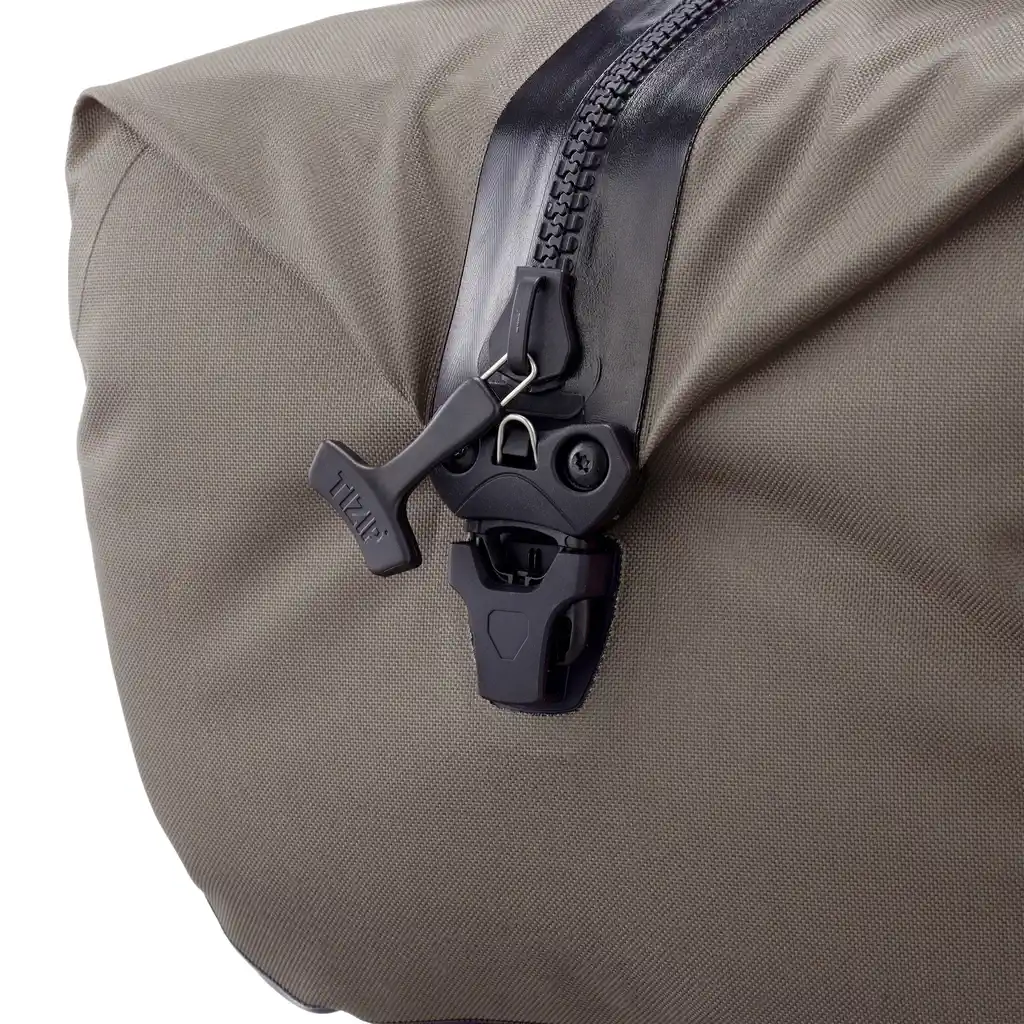 ORTLIEB Duffle Lite Dark Sand duffle / travel bag, detail view, at Bag-Age