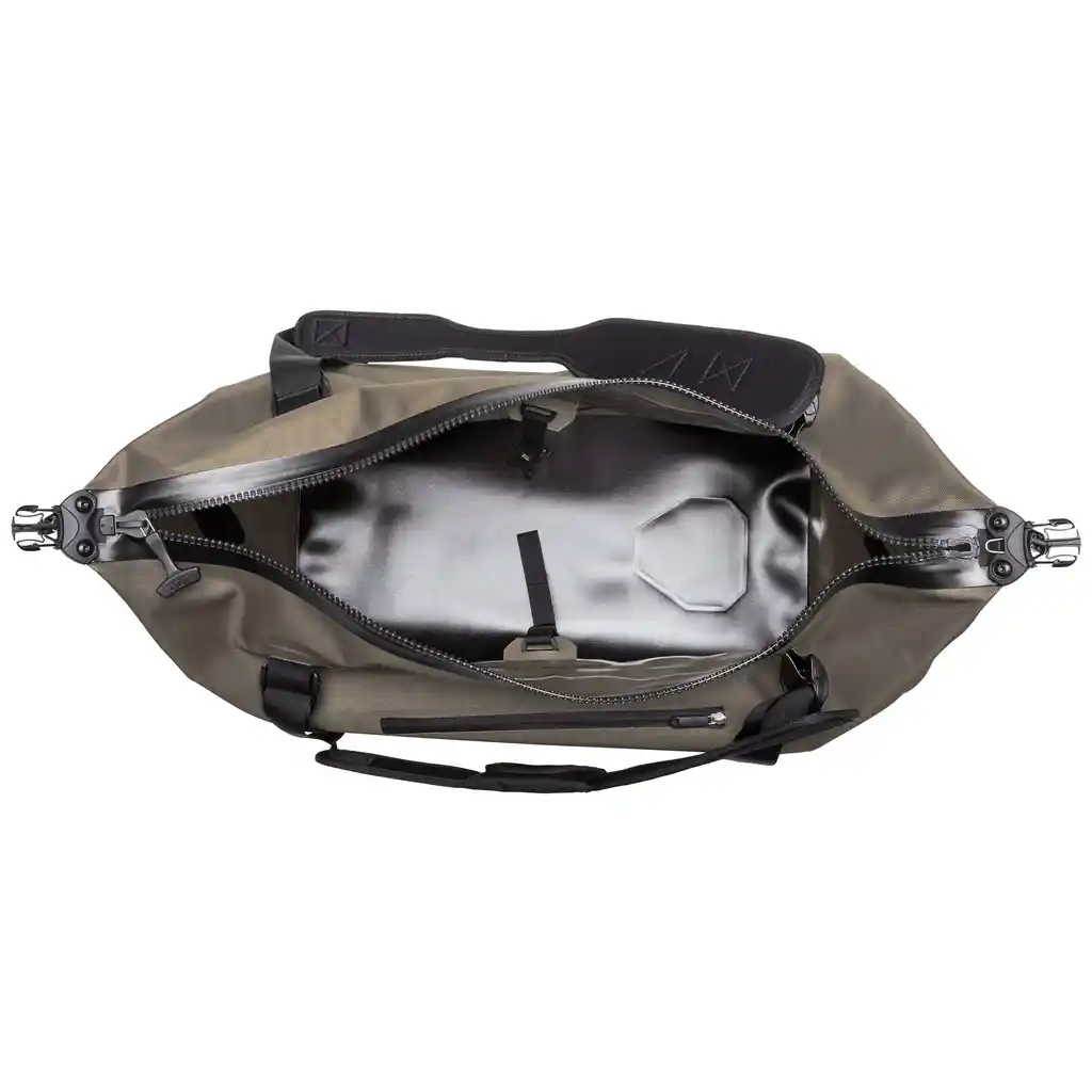 ORTLIEB Duffle Lite Dark Sand duffle / travel bag, inside view, at Bag-Age