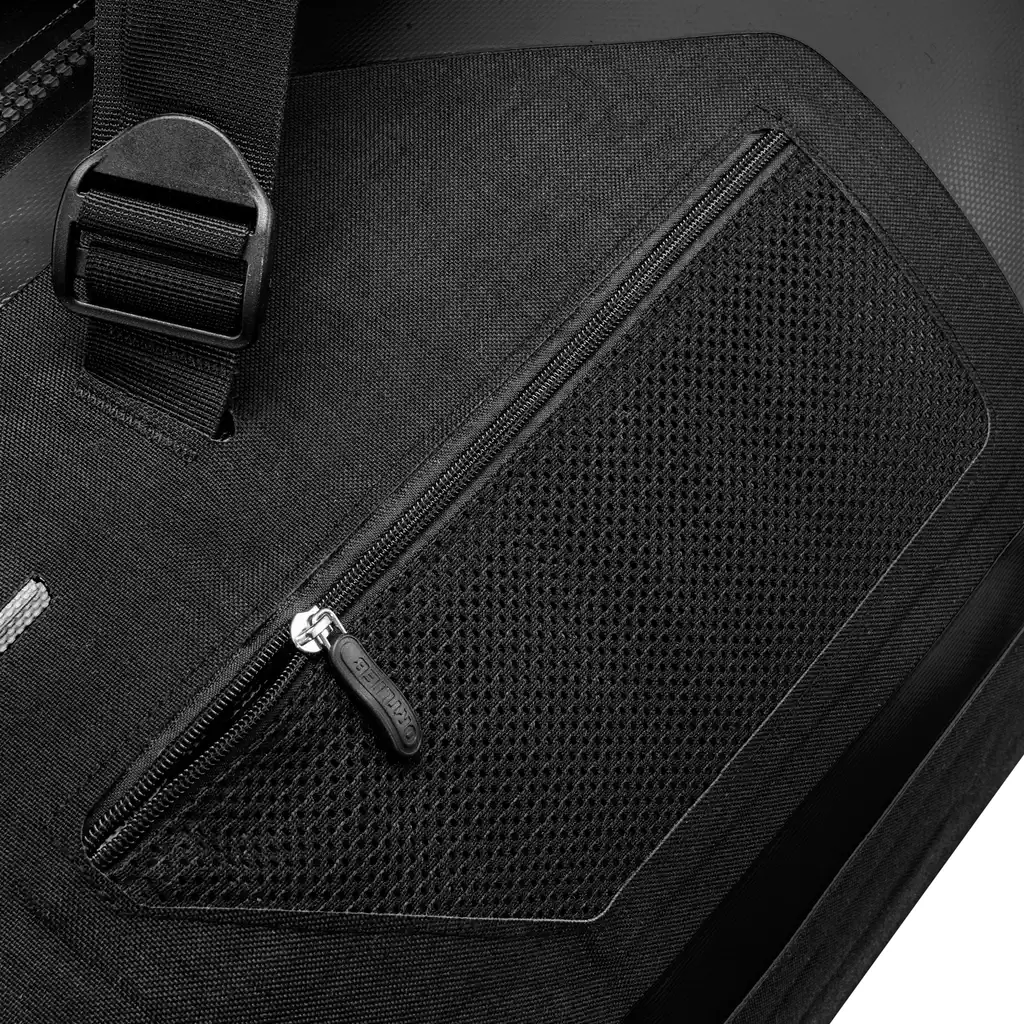 ORTLIEB Duffle RS Black wheeled duffle, detail view, at Bag-Age