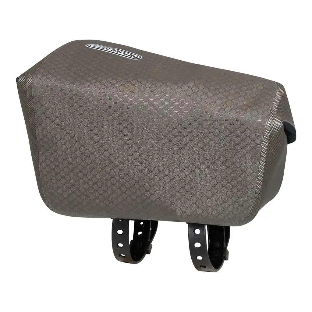 ORTLIEB Fuel-Pack Dark Sand Top Tube Bag, Rückansicht, bei Bag-Age