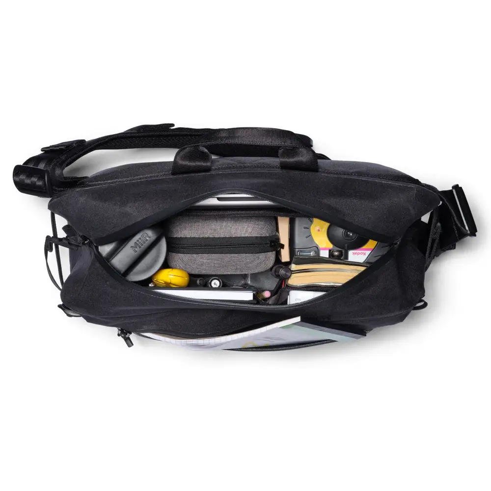 Chrome Industries Kadet Max WP Sling – Produktansicht