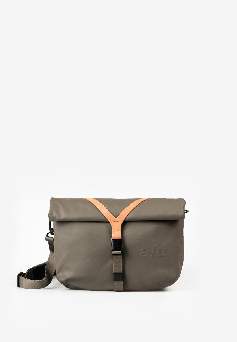 aunts & uncles Takahashi RE Fallen Rock bag, front view, at Bag-Age Berlin