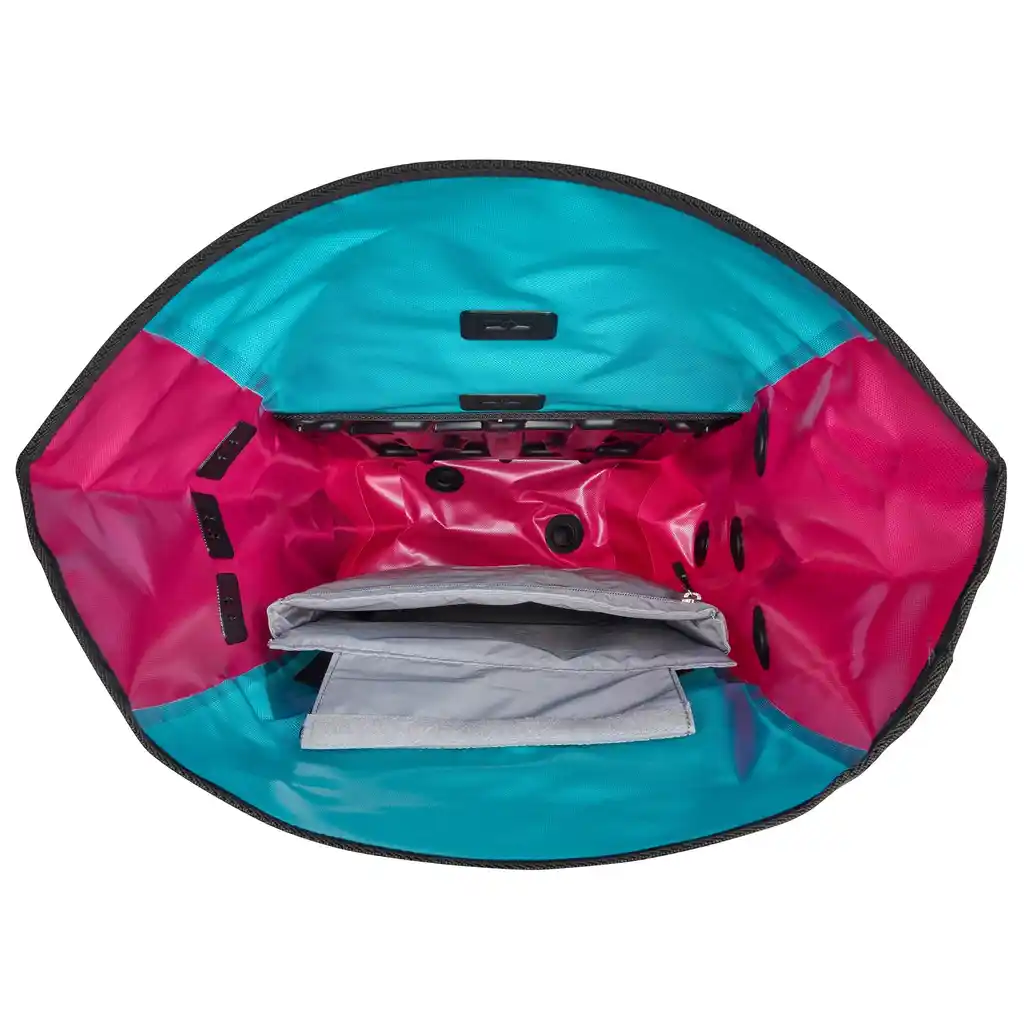 ORTLIEB Vario 26L Cyber Blue, convertible backpack pannier, vue intérieure, chez Bag-Age