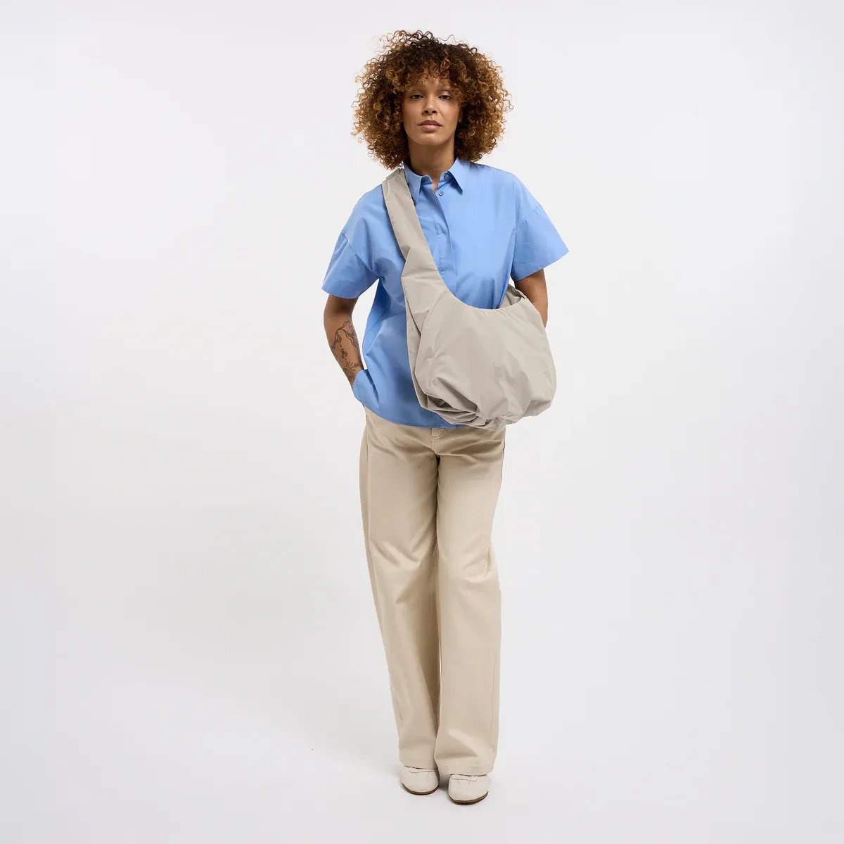 GOT BAG Full Moon Bag Soft Shell Monochrome – lifestyle photo 2 | sustainable | Bag-Age