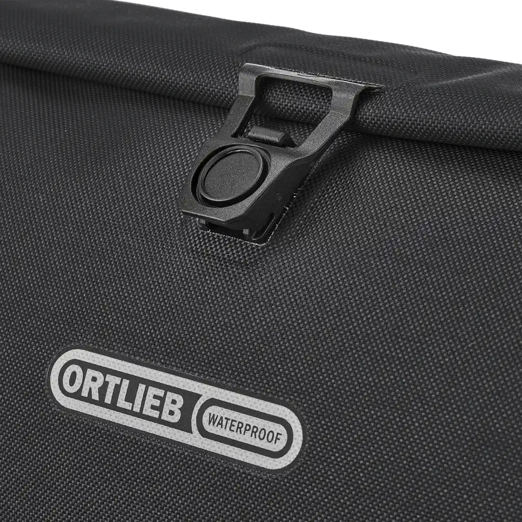 ORTLIEB Velo-Sling Flex Black, handlebar / sling bag, vista de detalhe, na Bag-Age