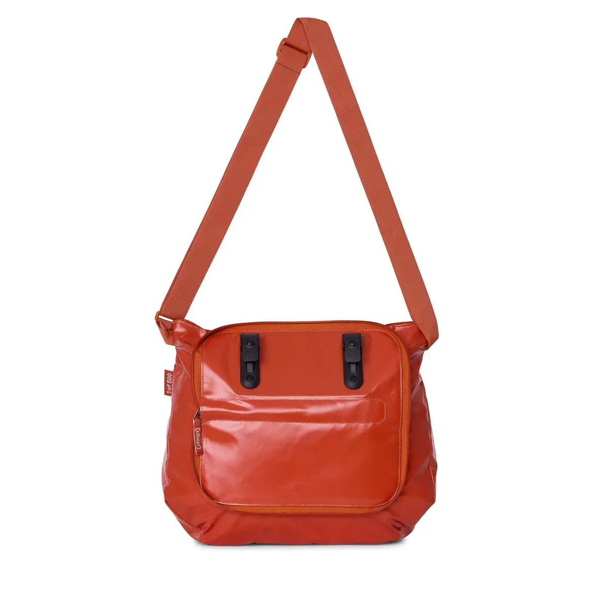 otinga Shopper V3 shiny-nova-orange für pendolarismo e uso quotidiano in città - 100% impermeabile, certificato Fair Trade, bei Bag-Age Berlin.