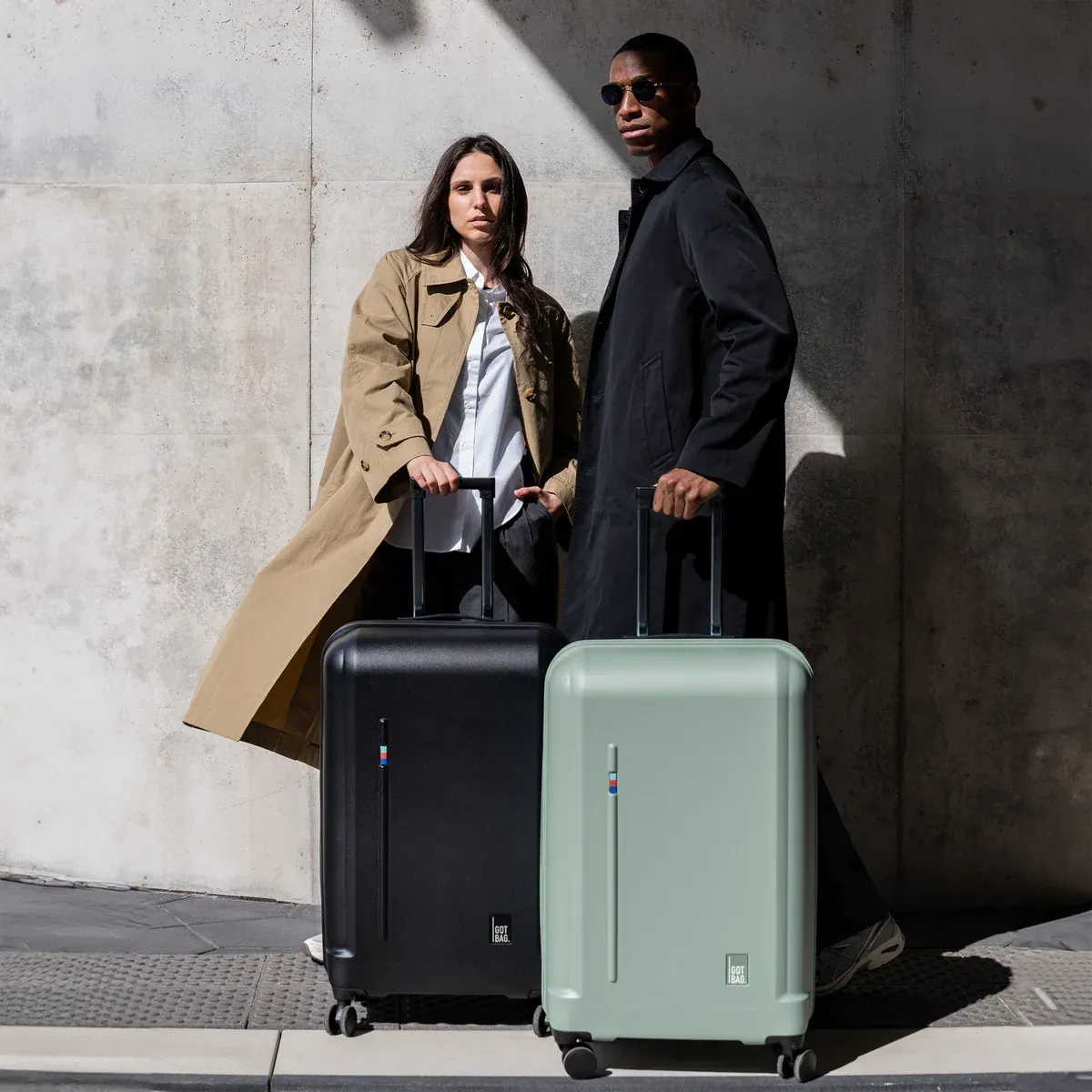 GOT BAG RE:SHELL Checked Reef – lifestyle photo | sustainable | Bag-Age