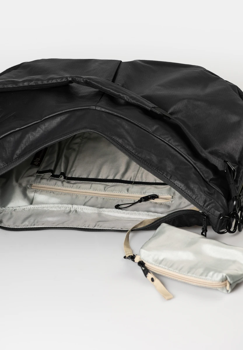 aunts & uncles Miyagawa RE lite Black tas, productafbeelding, bij Bag-Age Berlin