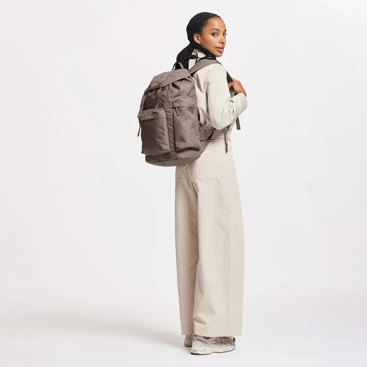 GOT BAG Flap Pack Large Oyster – Lifestyle-Foto 3 | nachhaltig | Bag-Age