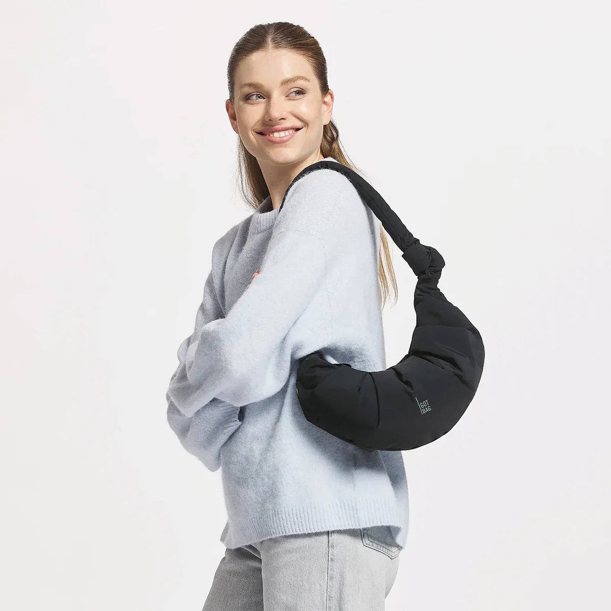 GOT BAG Pleat Moon Bag Small Black Monochrome – photo lifestyle 1 | durable | Bag-Age