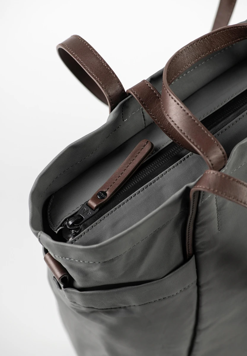 aunts & uncles Tsu Pewter sac, image produit, chez Bag-Age Berlin
