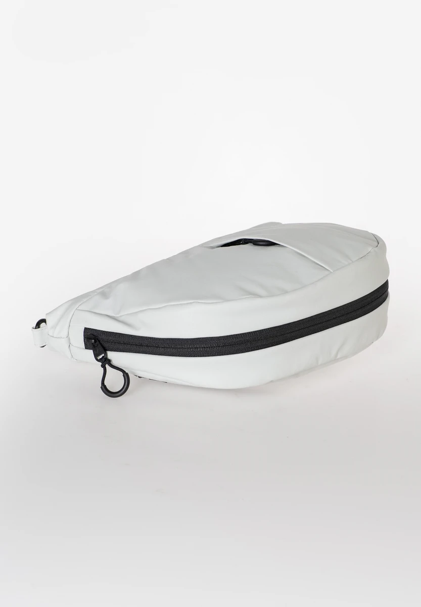 Aunts & Uncles Toyo RE lite Cloud Nine – sac à épaule – Blanc/Beige – vue produit 4